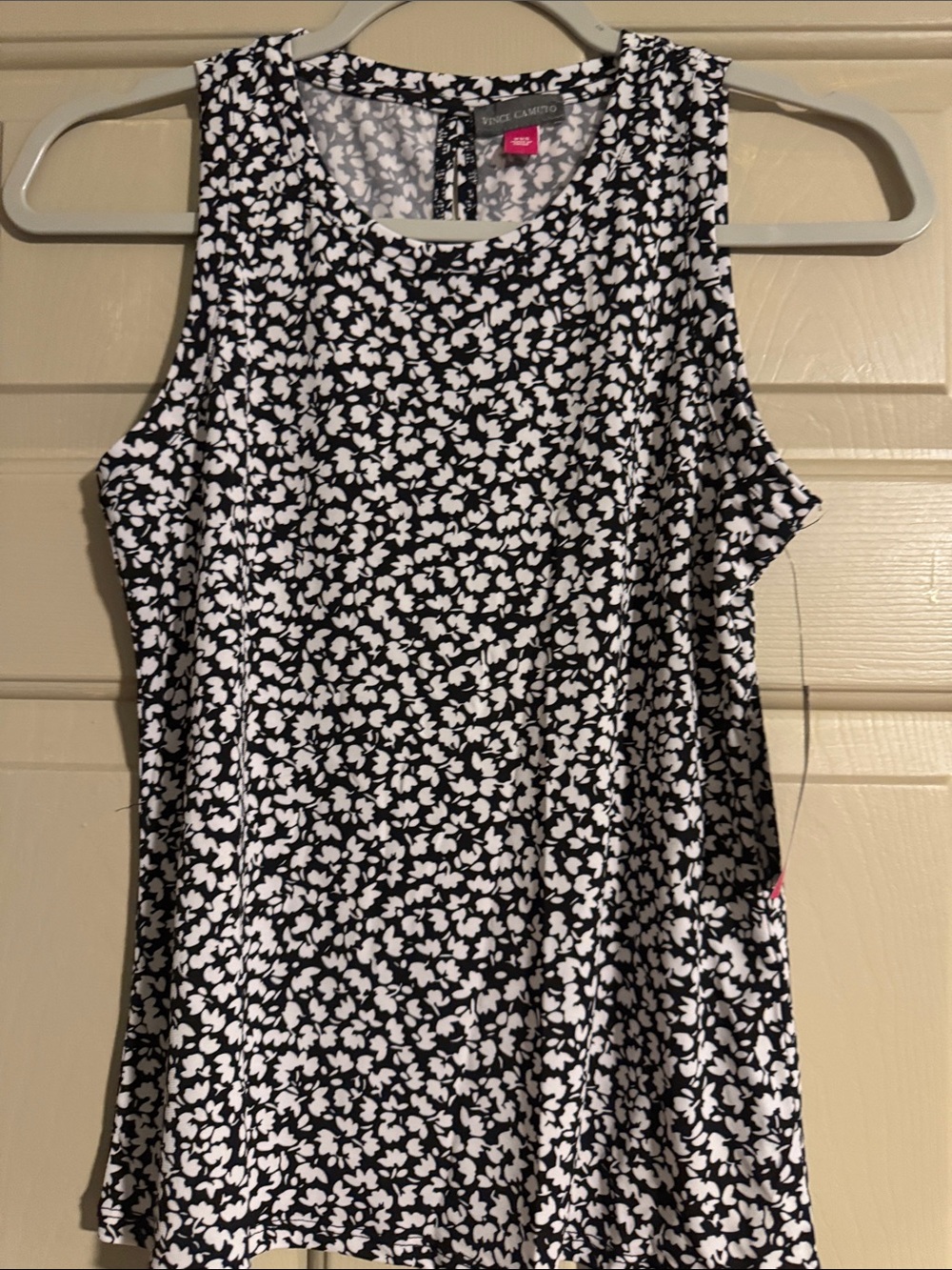 Vince Camuto Black and White Floral Print Sleeveless Tank